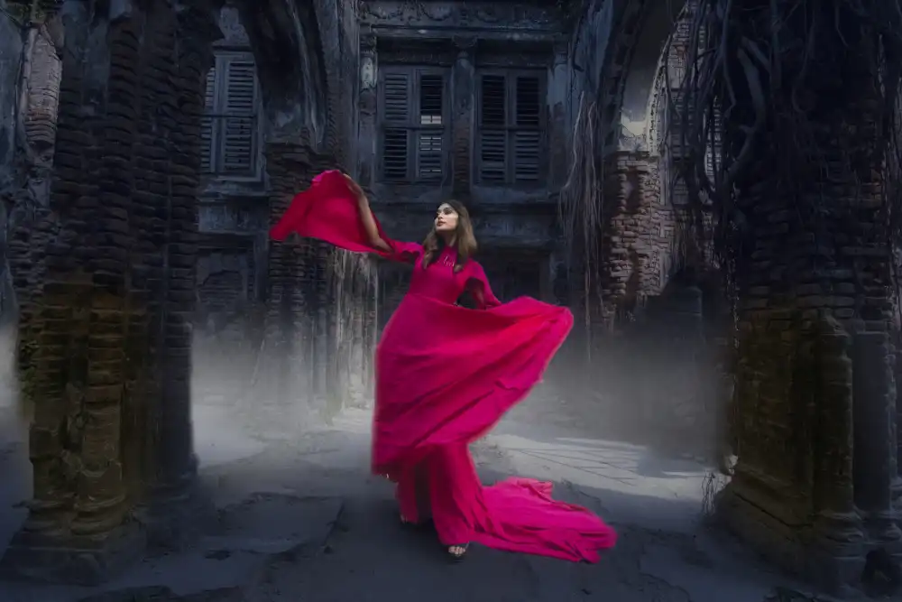 BHATTACHARYYA, PARTHA: BEAUTY AMDIST RUINS