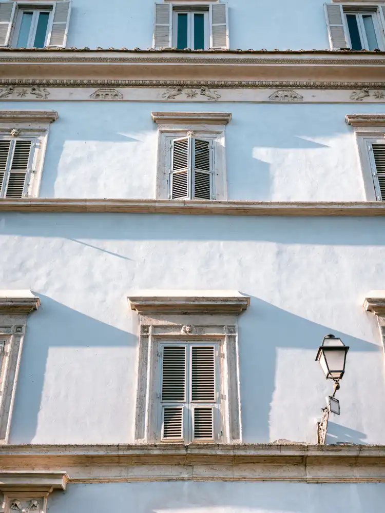 Zwart, Raisa: Blue tones of Rome - Italy travel photography ||
