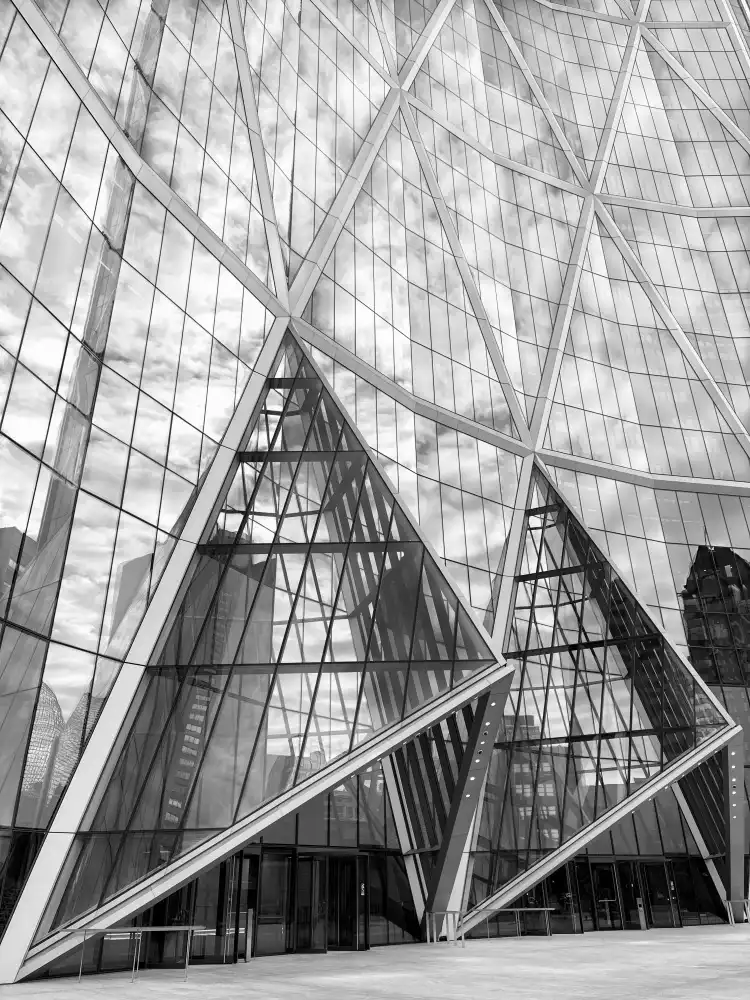 Lin, Fan: Triangles