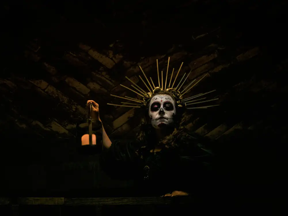 Arcas, Ignacio: Catrina-Geist von jenseits des Schattens
