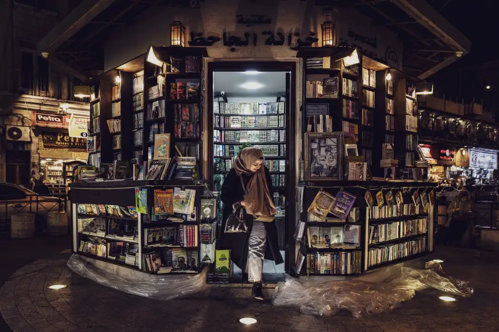 Tagliarino, Marco: Little library in Downtown