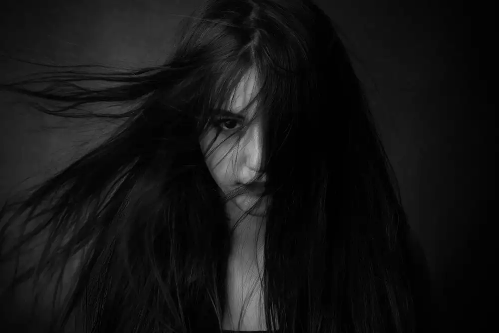 Mokhtari, Mehdi: Romina