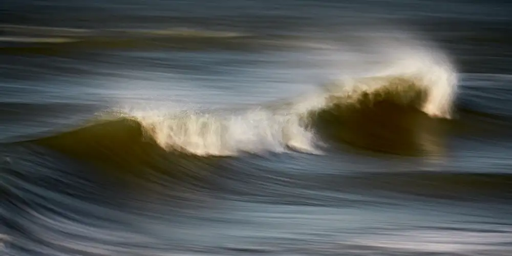 Balzer, Bodo: The elegance of a wave