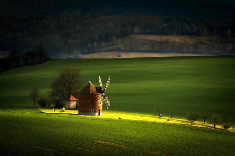 Uhrin, Milan: Molino de viento de Chvalkovice