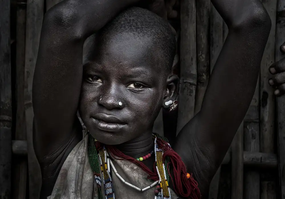 Garmendia, Inazio Joxe: Ragazza etnica Laarim-Sud Sudan
