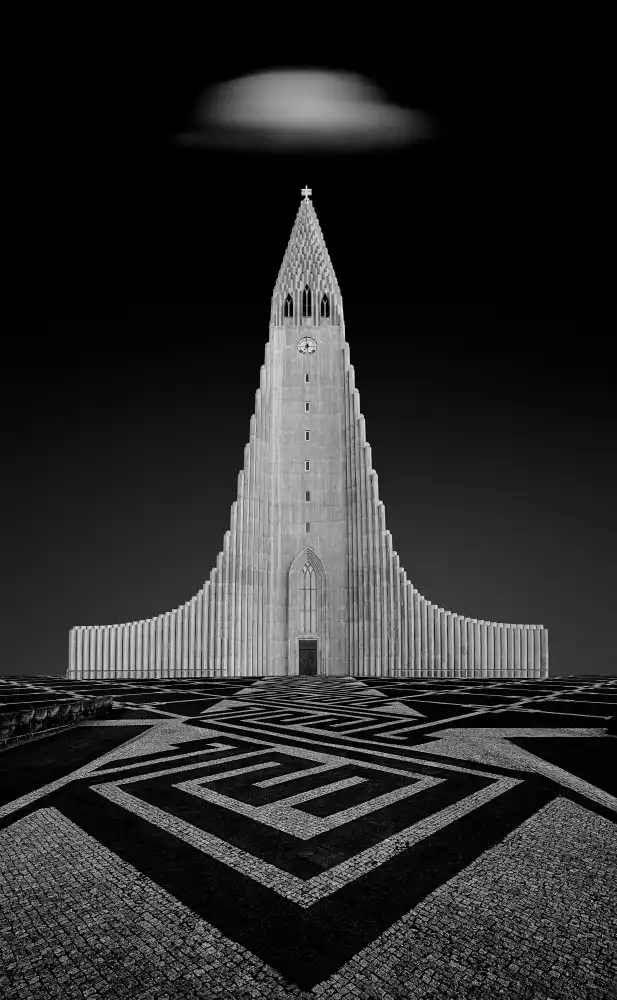 Jacobs, Lydia: HALLGRIMSKIRKJA