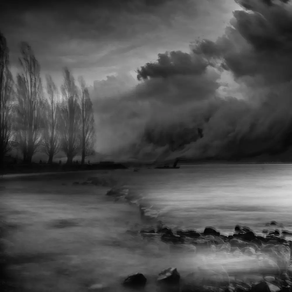 VéroniqueS: Storm on its way