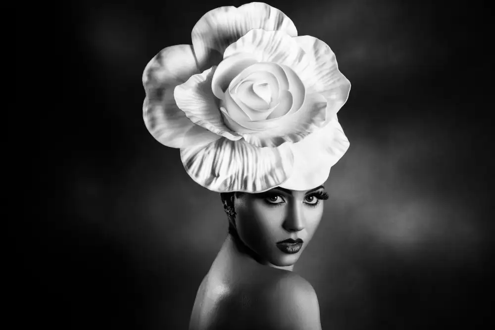 Tambè, Peppe: Reina de las flores 3