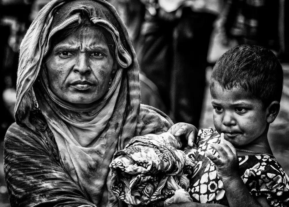 Garmendia, Inazio Joxe: Mujer bangladesí y su hijo