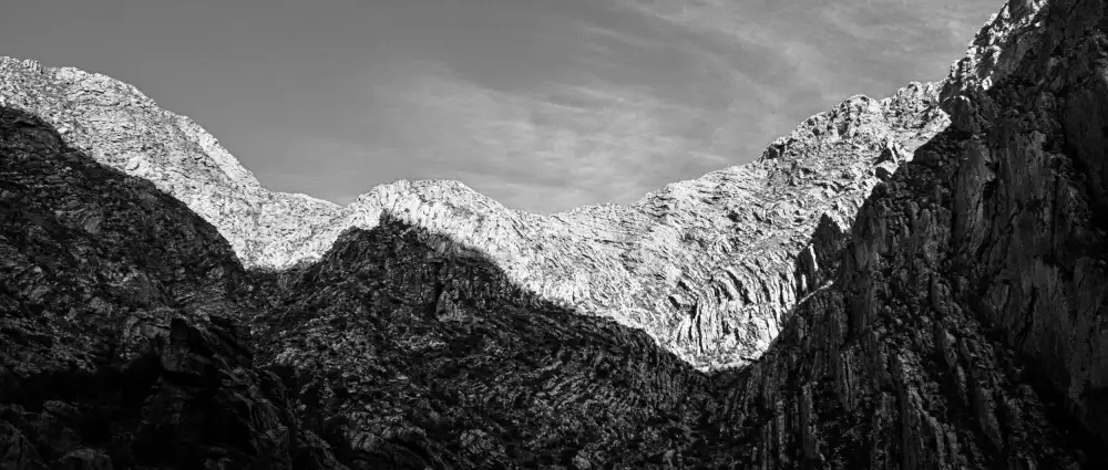 Lourens, Claudi: Schwarze und weiße Berge