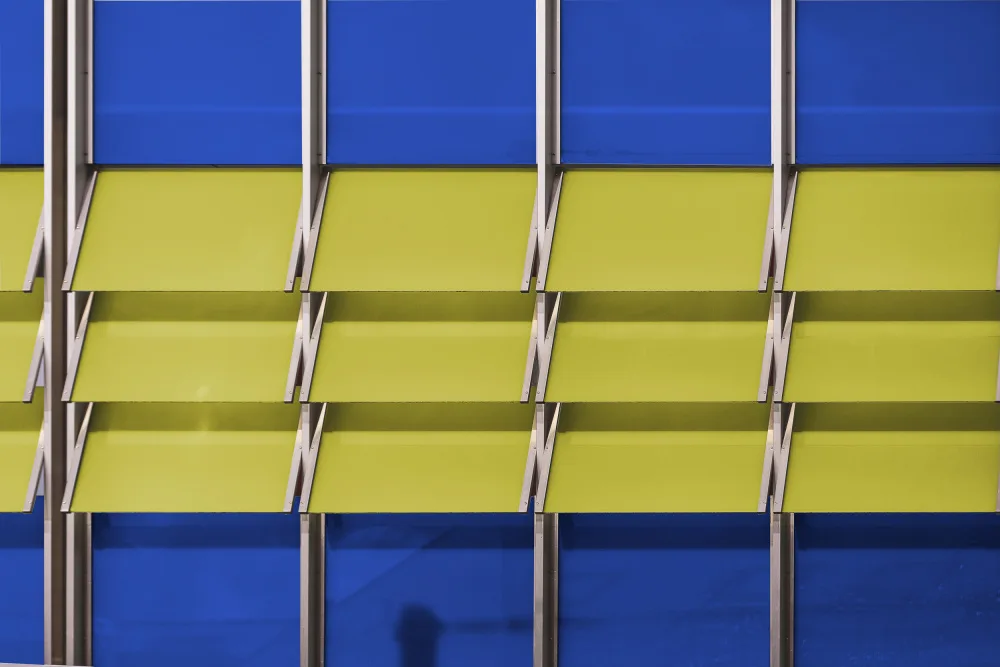 Domont, Jois: Windows for peace