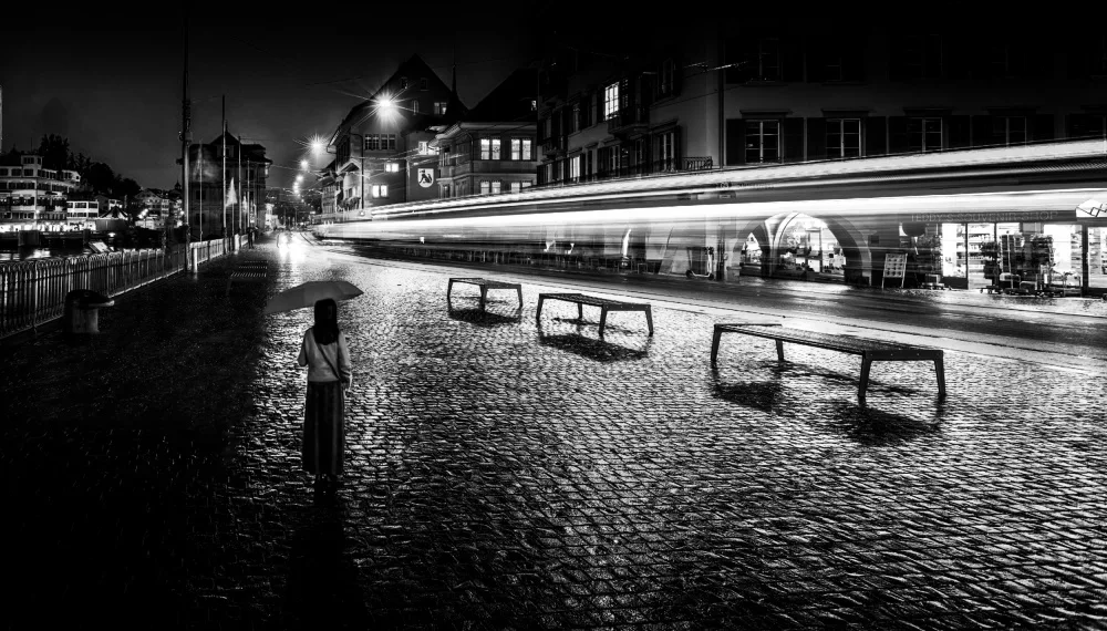 Zeng, Kenneth: Regnerische Nacht