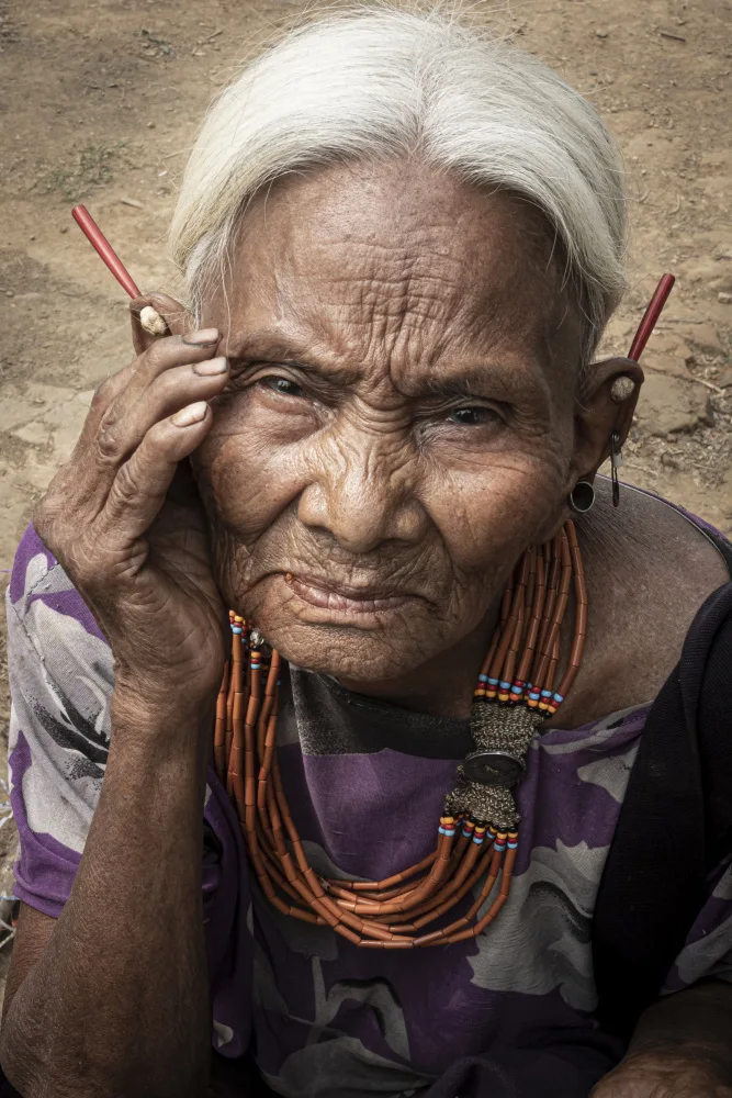 Molina, Elena: En un pueblo del distrito de Mon,Nagaland