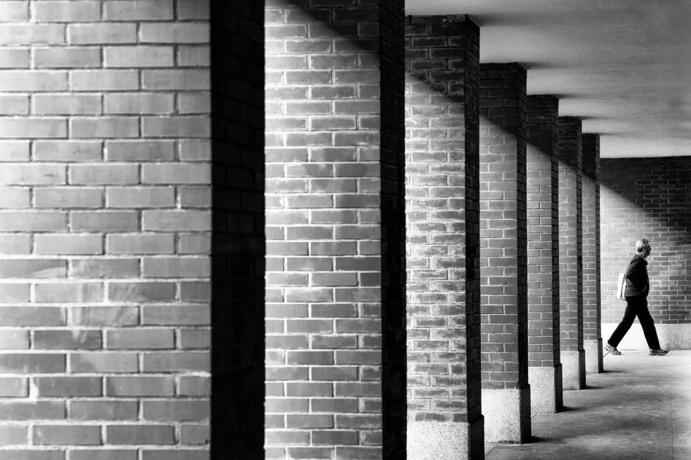 Bizjak, Jurij: To the right