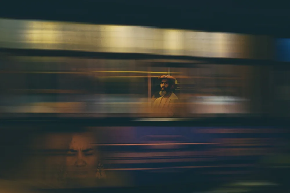 Li, Rob: Night bus