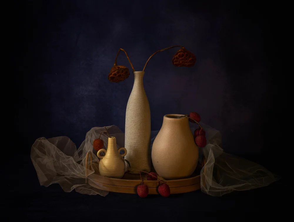 May, G.: Dry Lotus Pod and Lychee