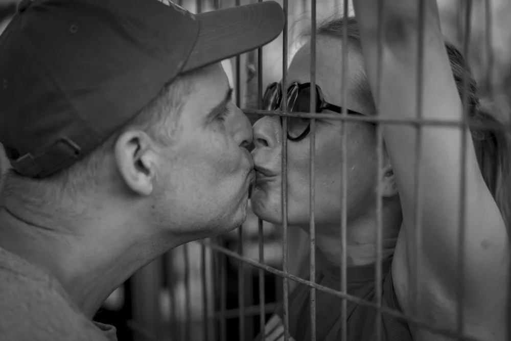 Alcalay, Eyal: Love behind bars