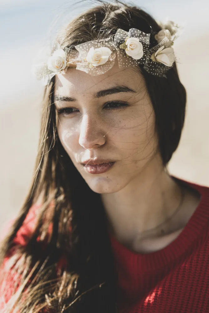 akyurt, engin: retrato de una mujer joven