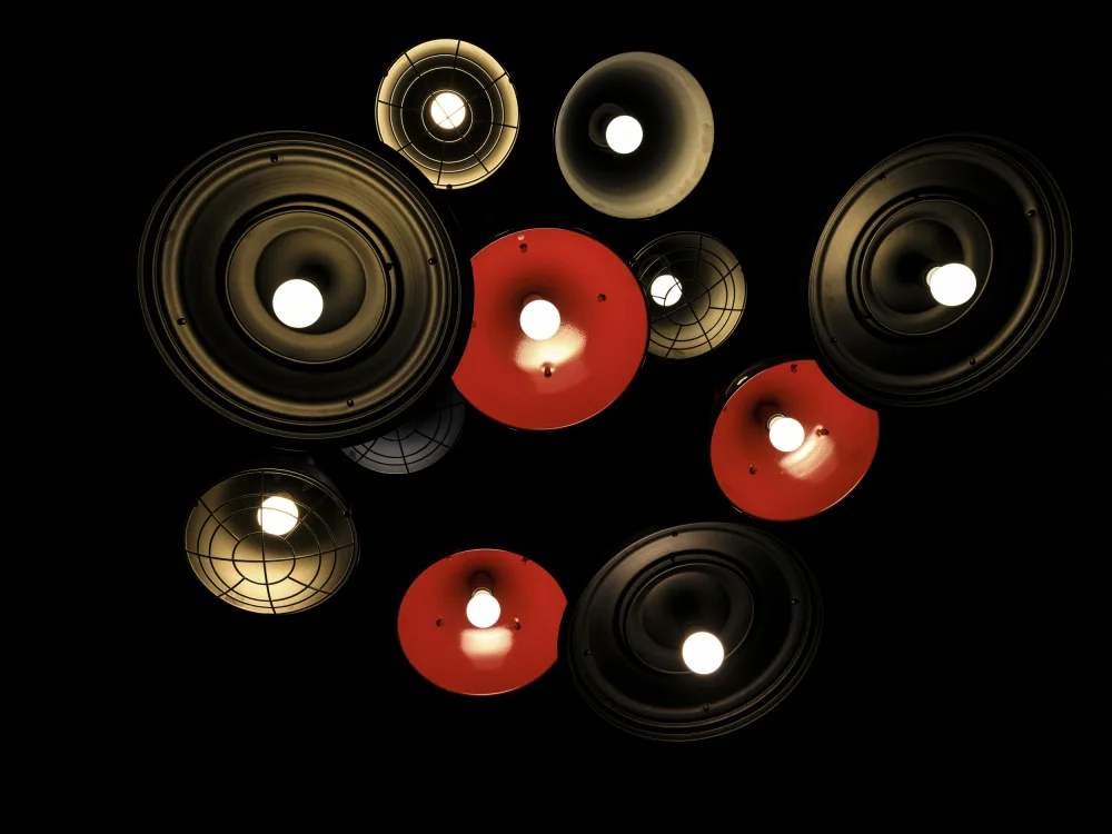 akyurt, engin: lustre décoratif
