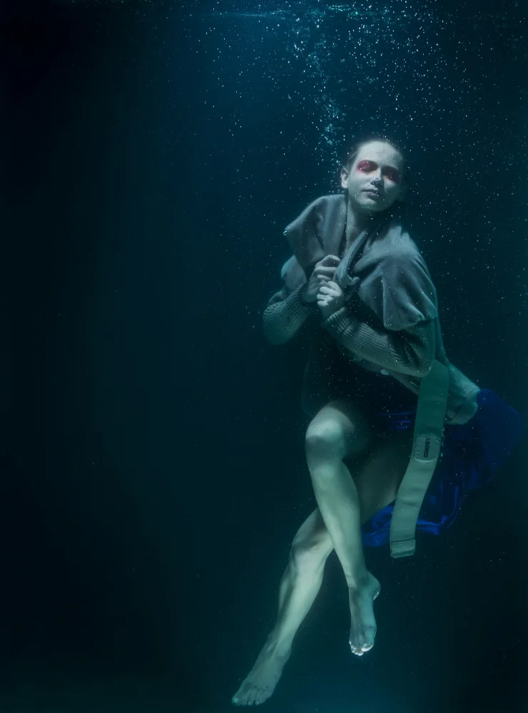 akyurt, engin: fotografía de retrato artístico bajo el agua