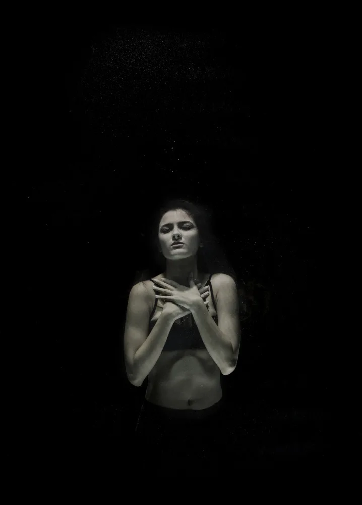 akyurt, engin: fotografía de retrato artístico bajo el agua