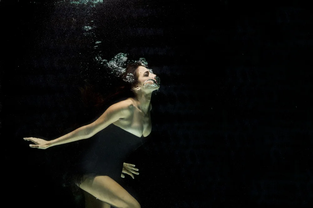 akyurt, engin: underwater artistic portrait shooting
