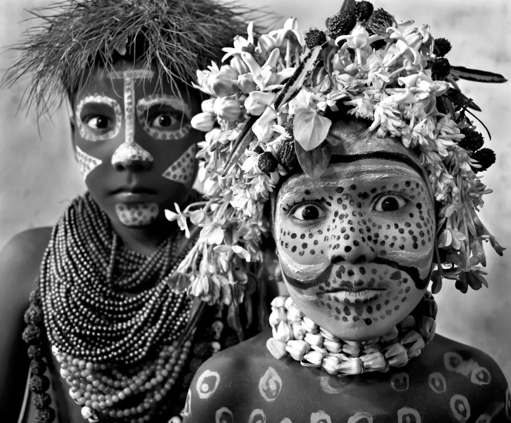 Mondal, Moumita: Frères tribaux