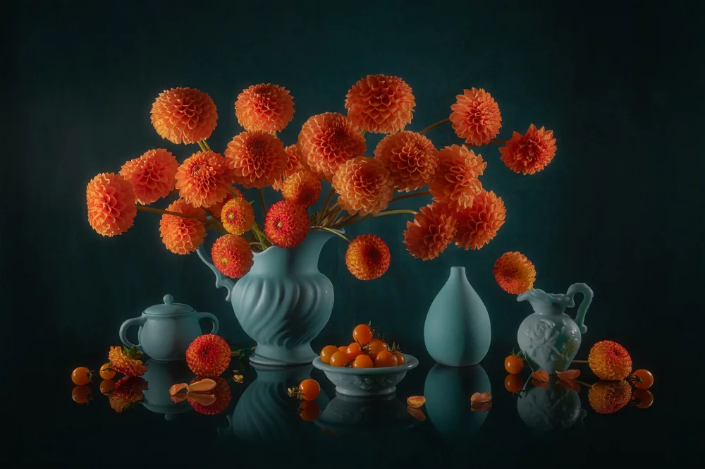 Jacobs, Lydia: Blooming Dahlias
