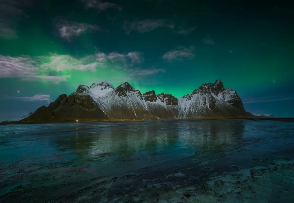 Joanaduenas: Green night 2 7S1768