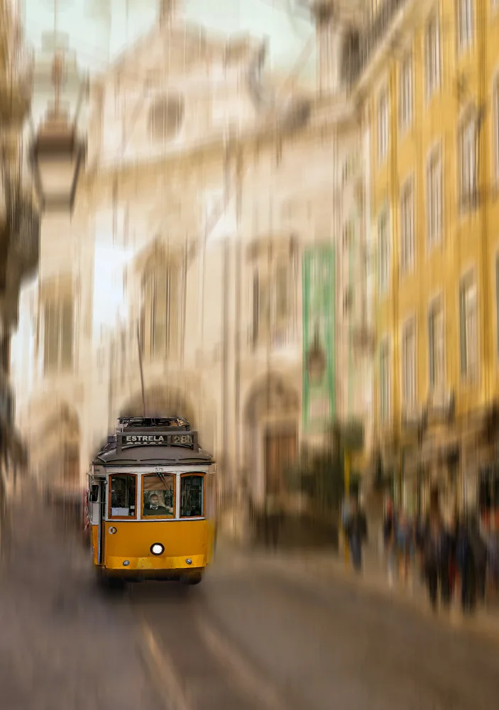 Li, Hal: Žluté město