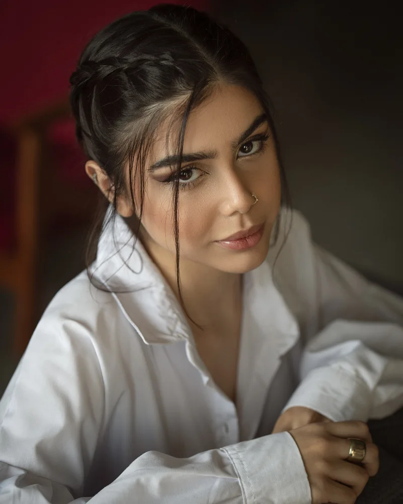 Sasani, Behrouz: Retrato