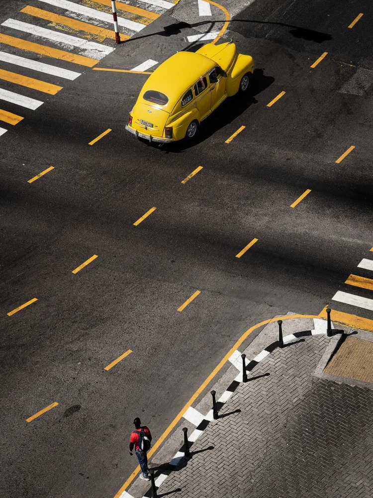 Bauer, Andy: Yellow Car