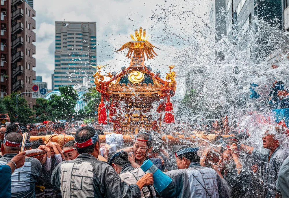 Fujii, Yuzo: Fukagawa Hachiman Festival