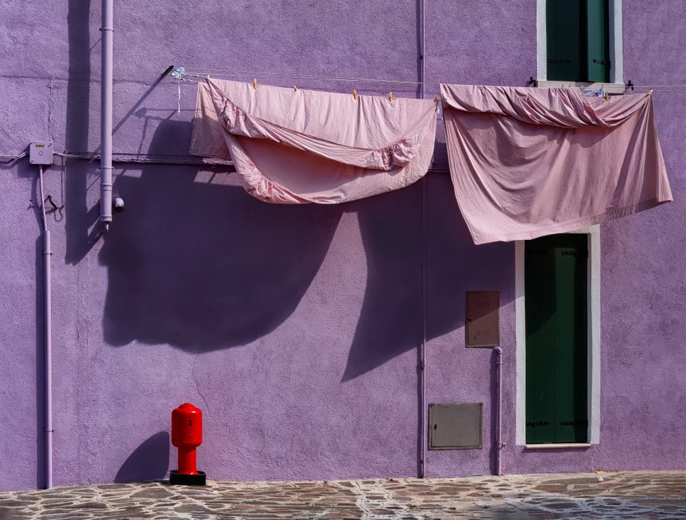 Pessotto, Tommaso: Červený hydrant