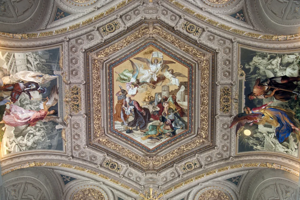 amini54: Vaticano V