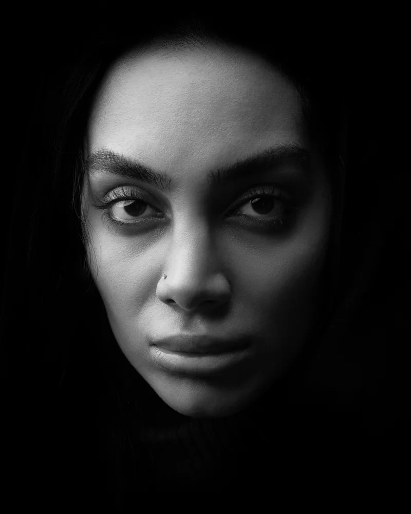 Mokhtari, Mehdi: Hélia