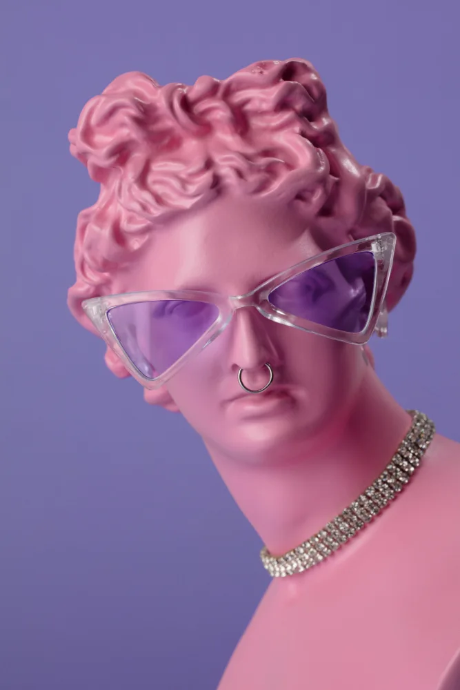Ramiro, Julia: Estatua