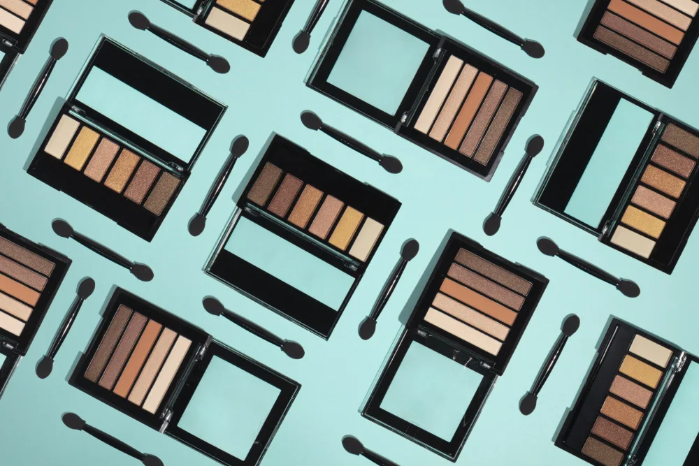 Ramiro, Julia: Paleta de Sombras Marrones.1