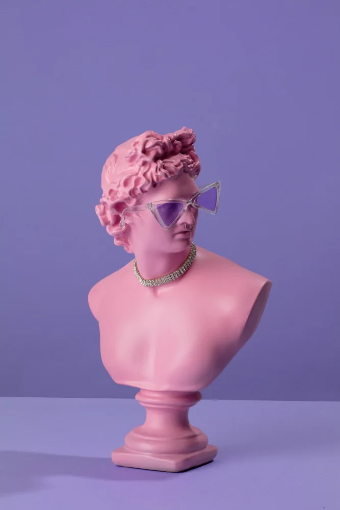 Ramiro, Julia: Estatua 01