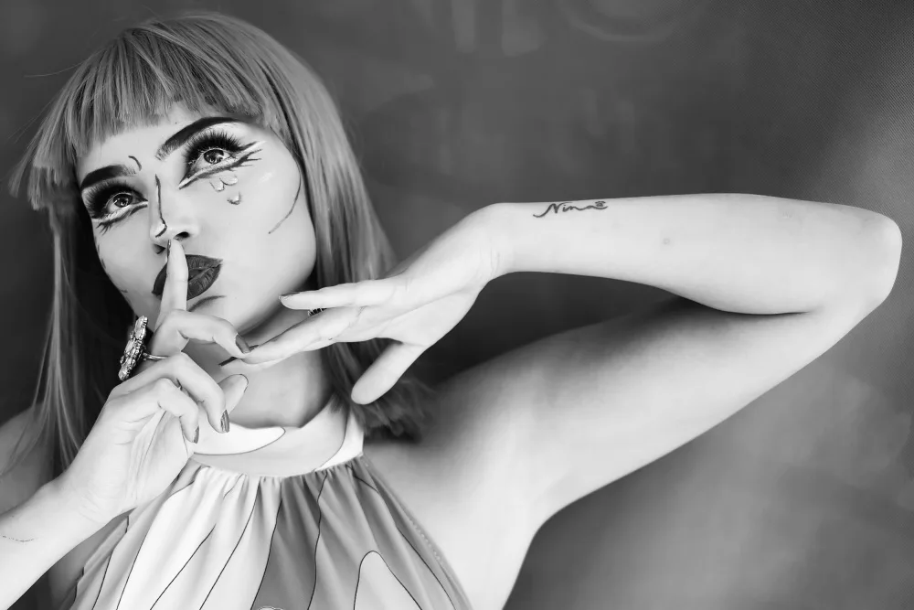 Melo, Josefina: Pop-Art-Mädchen #2