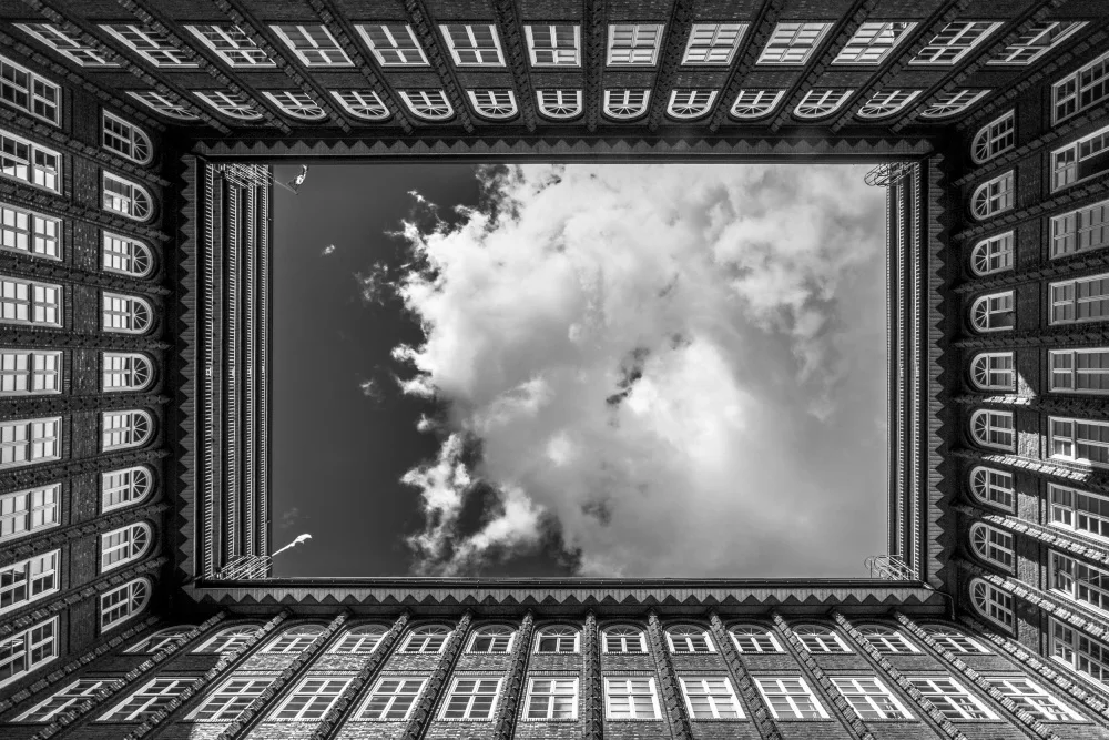 Heg, Zina: Sky