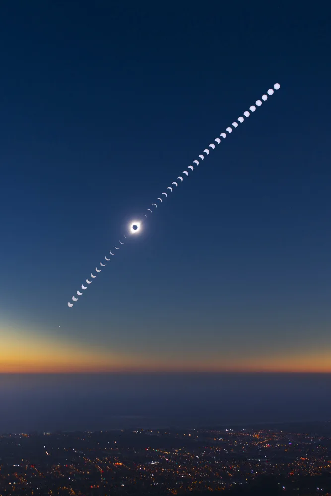 Cai, Tengyu: Éclipse solaire