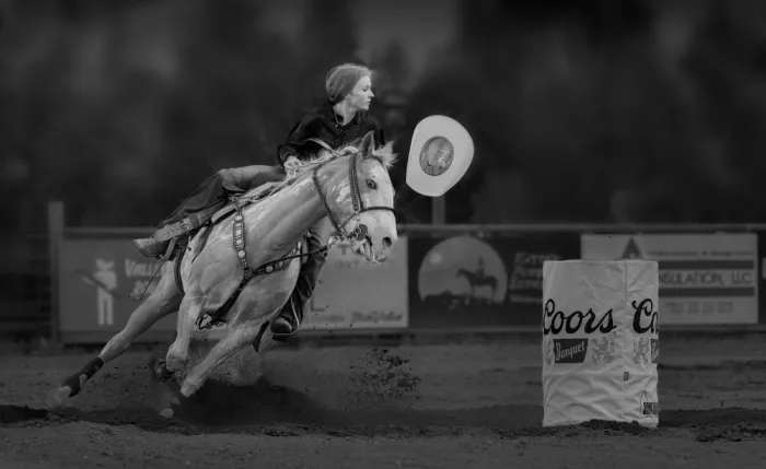 ma, sherry: Corse di botti di cowgirl