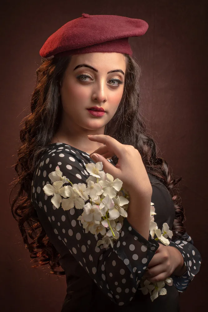 CHATTOPADHYAY, DEBASISH: LOOKS FLEURIS