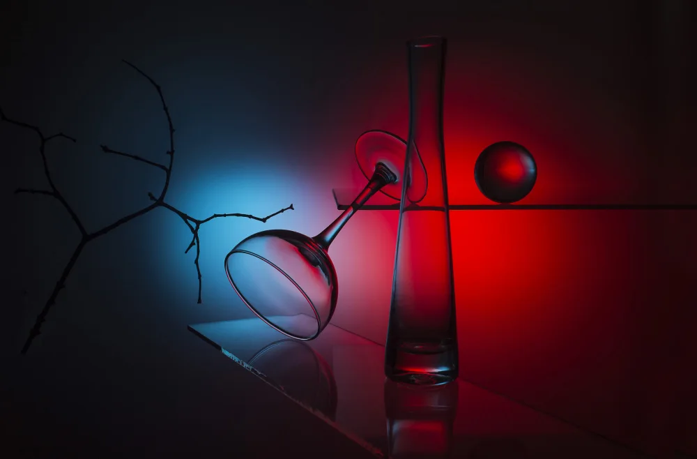 Popov, Evgeniy: From the series "Experiments with glass"
