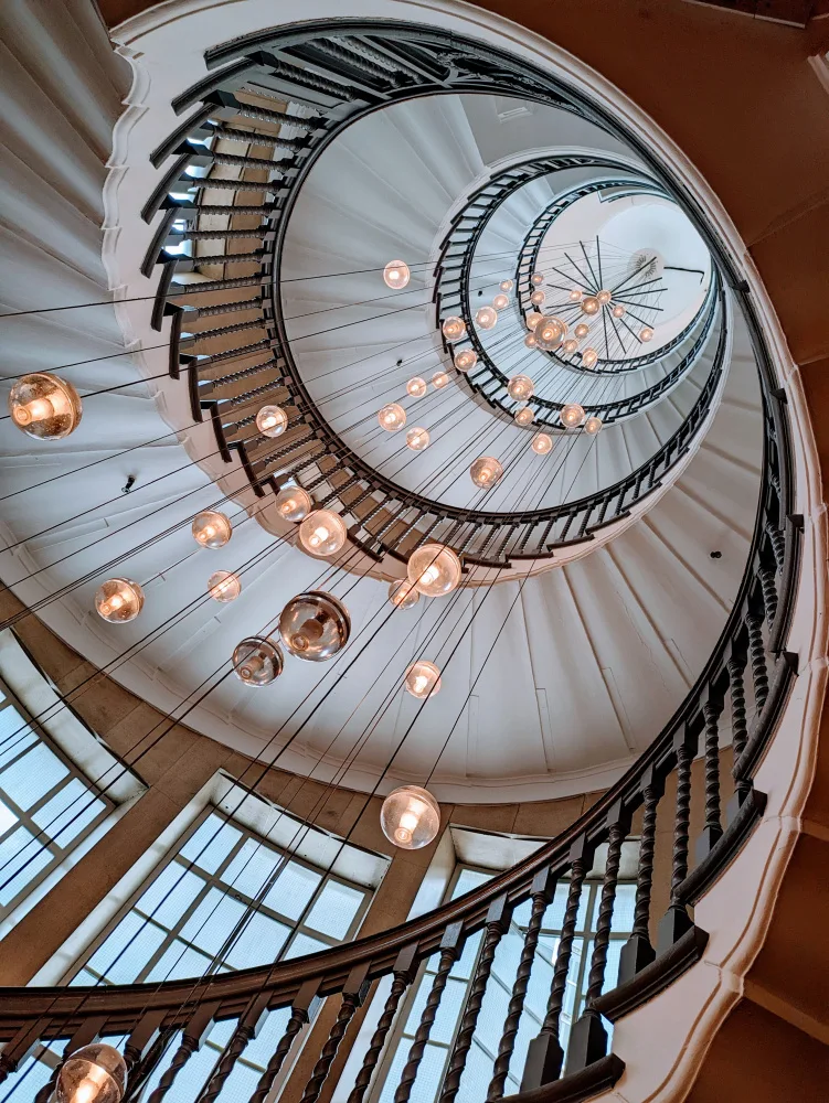 Allen, Elizabeth: La escalera de Cecil Brewer