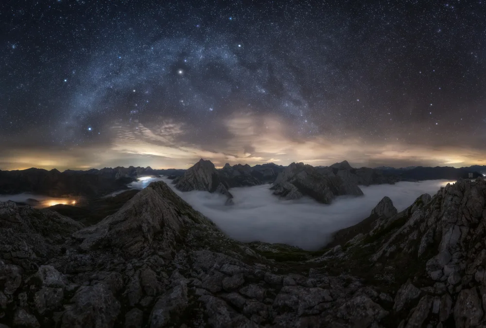 Gonzalez, Carlos: Mar de nubes