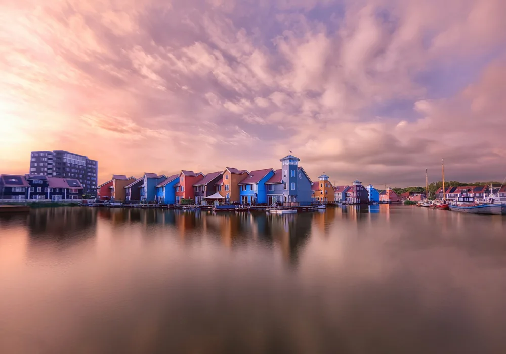 Deng, Larry: Rainbow houses