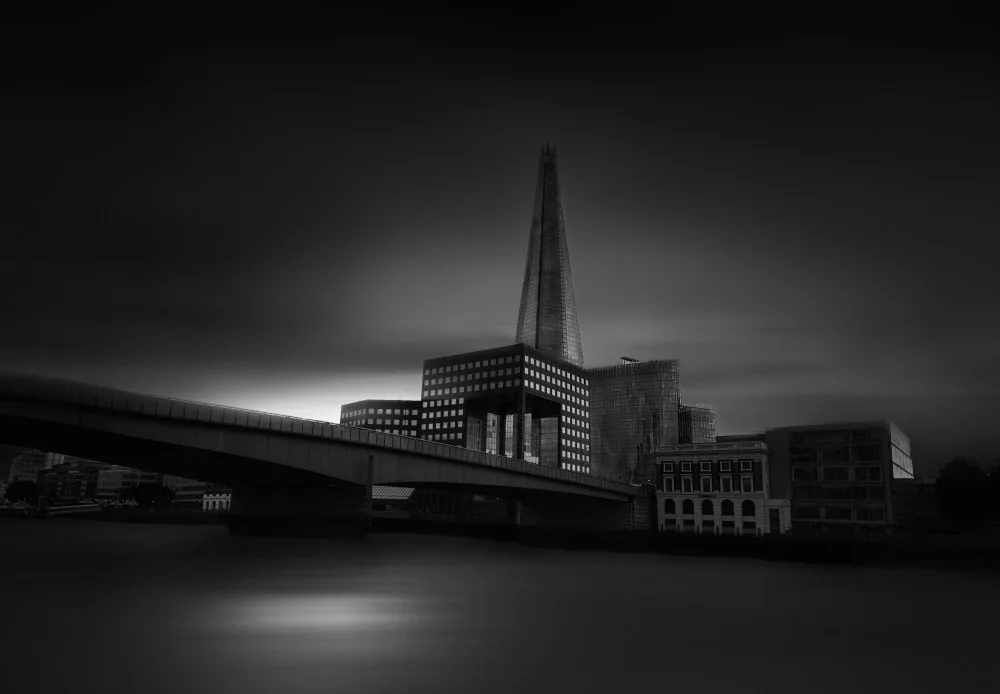 Liu, Yanny: Shangri-La The Shard