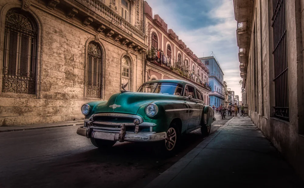 Steffensen, Moberg Ole: Coche cubano